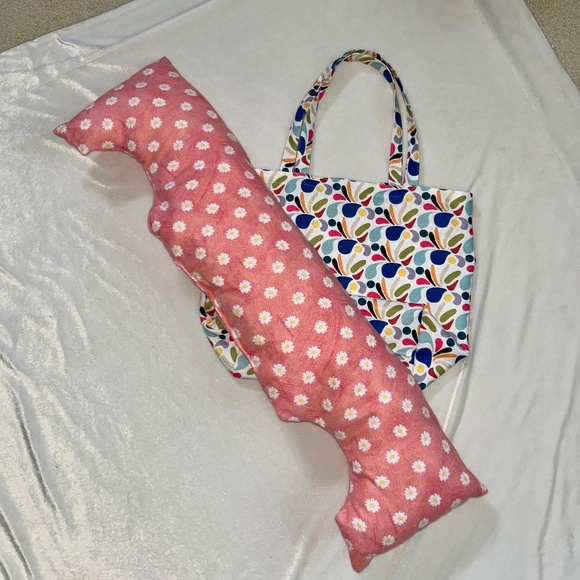 NEW handmade tote and recovery pillow - Picture 1 of 8